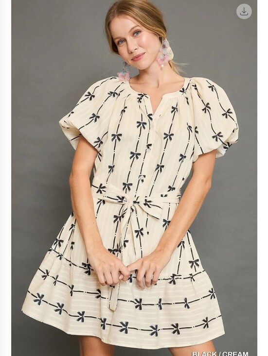 Umgee Dresses & Skirts - NWT Umgee Bow Print Dress With Tie Belt | Size Large | P2P 21